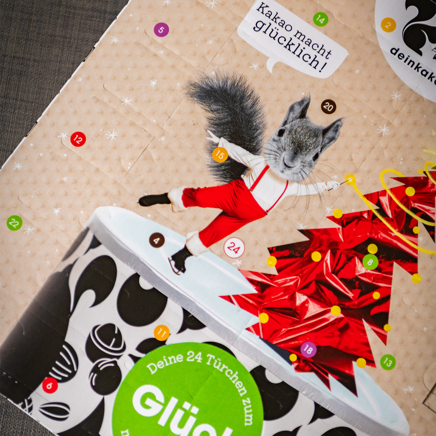 dein-kakao-kakao-sets-adventskalender-mit-24-t-rchen image 3